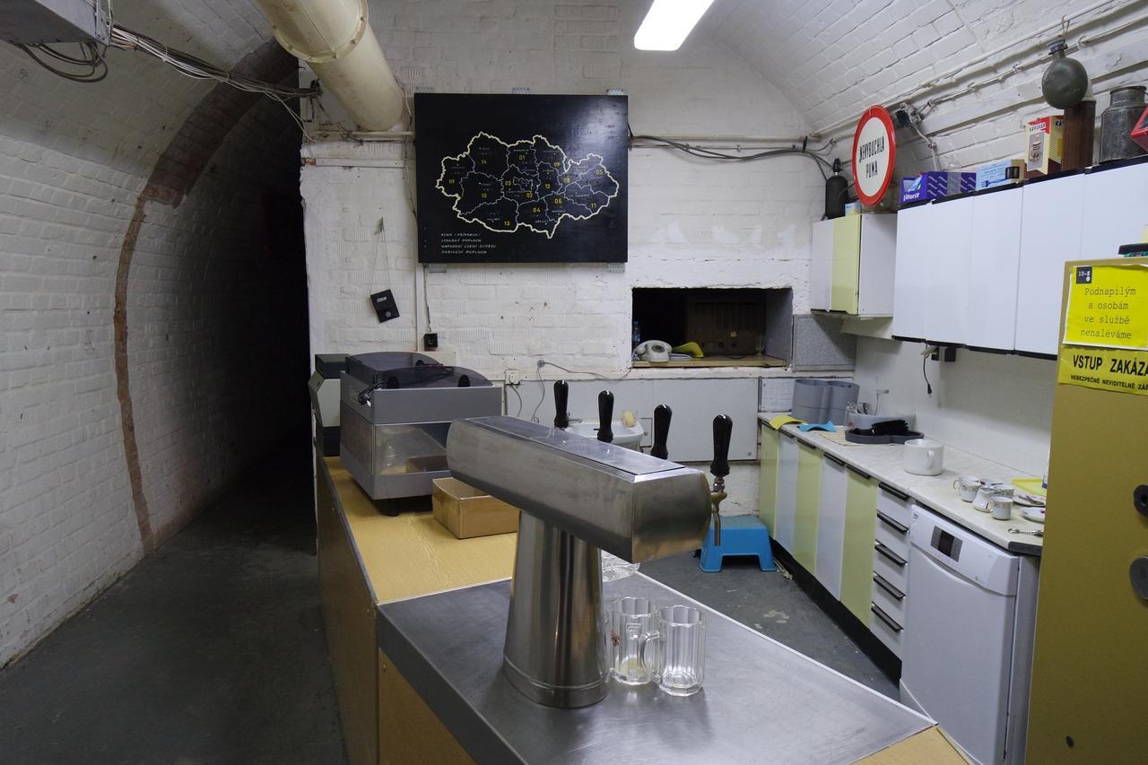 Hostel 10-z Bunker Brno
