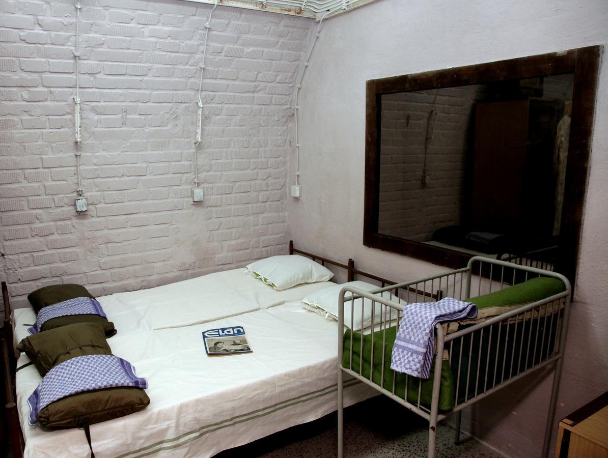 Hostel 10-z Bunker